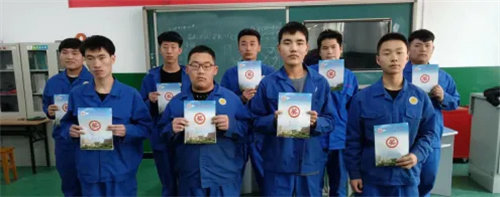 迁安职教中心机械实训中心第8周技能训练标兵